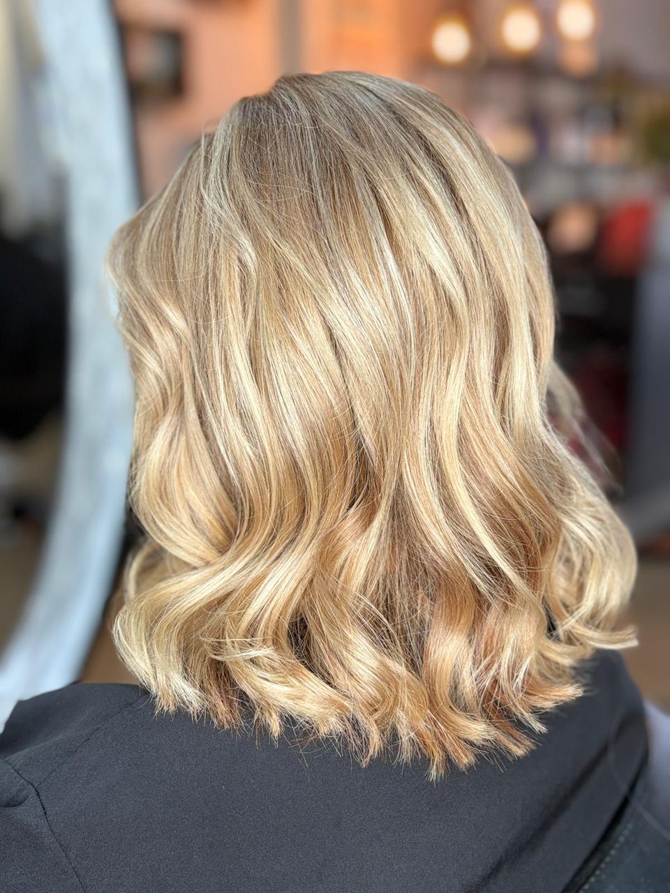 Corte y ondas en Ana García Hairdresser